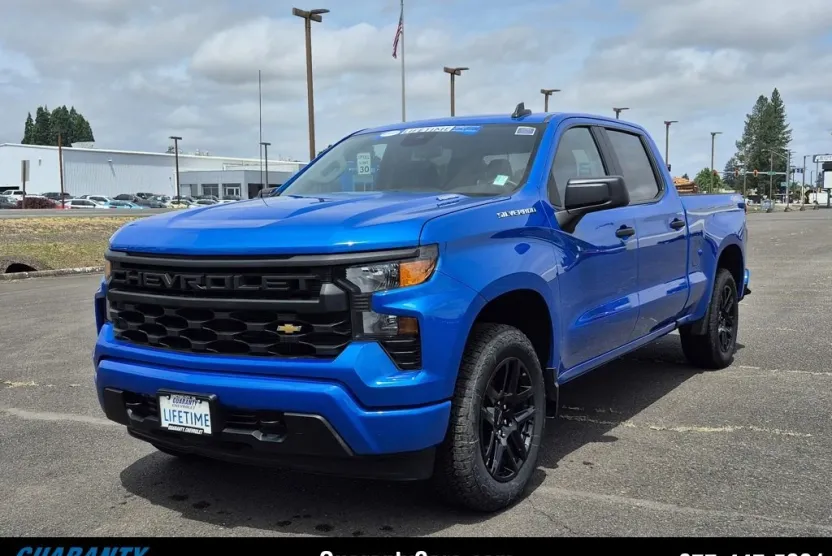 2025 Chevrolet Silverado 1500 Custom photo 1