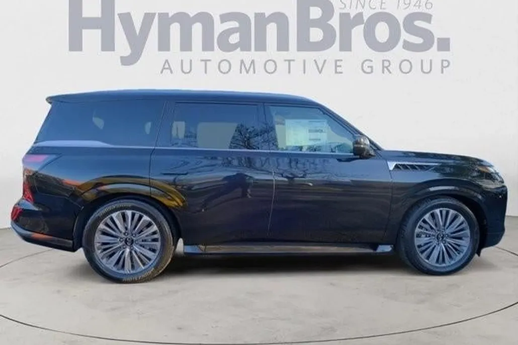 2025 Infiniti QX80 Sensory photo 1