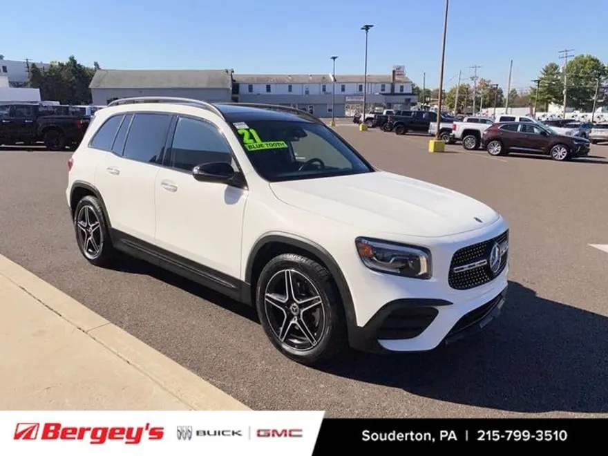 2021 Mercedes Benz GLB 250 4MATIC photo 1