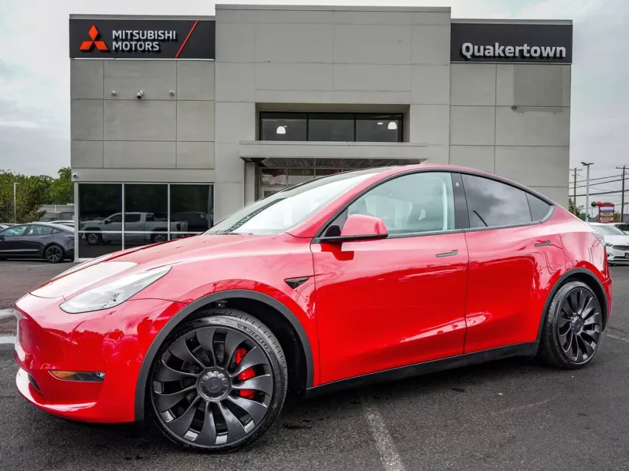 2022 Tesla Model Y Performance photo 1