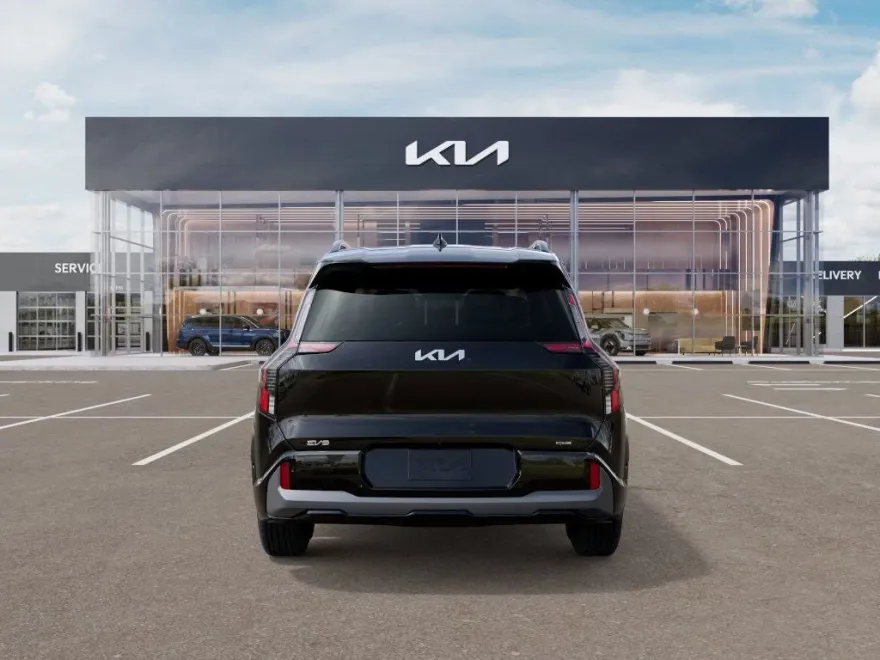 2026 Kia EV9 GT-Line photo 1
