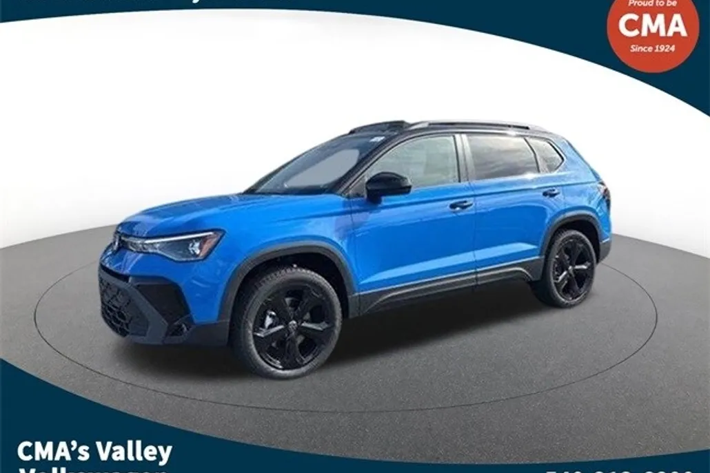 2025 Volkswagen Taos SE photo 1