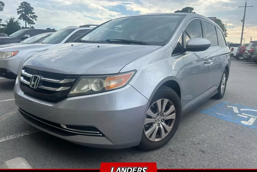 2016 Honda Odyssey EX-L photo 1