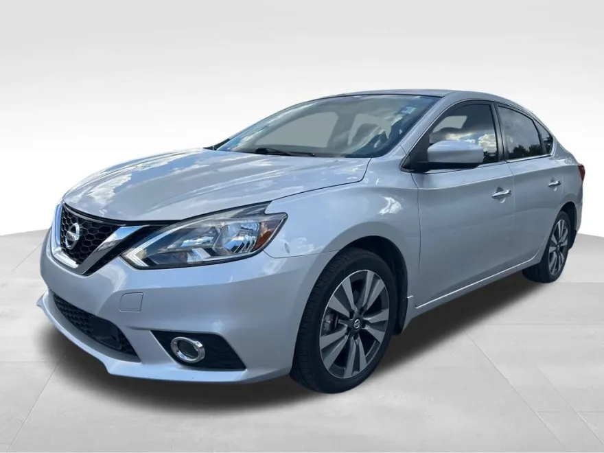 2019 Nissan Sentra SV photo 1