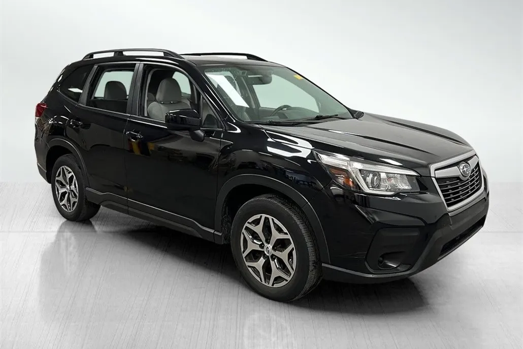 2020 Subaru Forester Premium photo 1