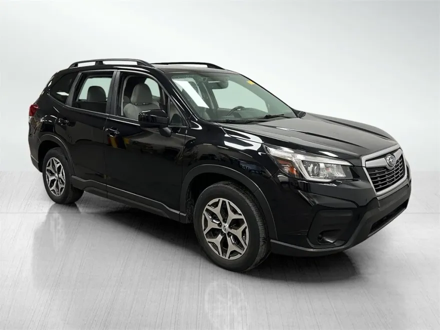 2020 Subaru Forester Premium photo 1