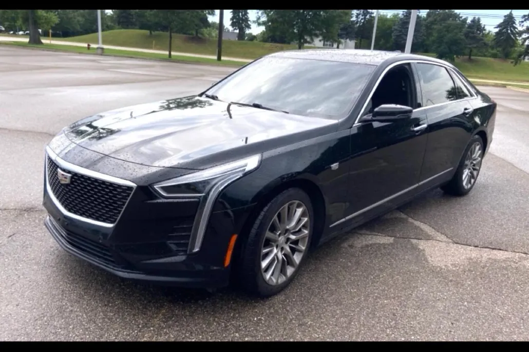 2019 Cadillac CT6 Luxury photo 1