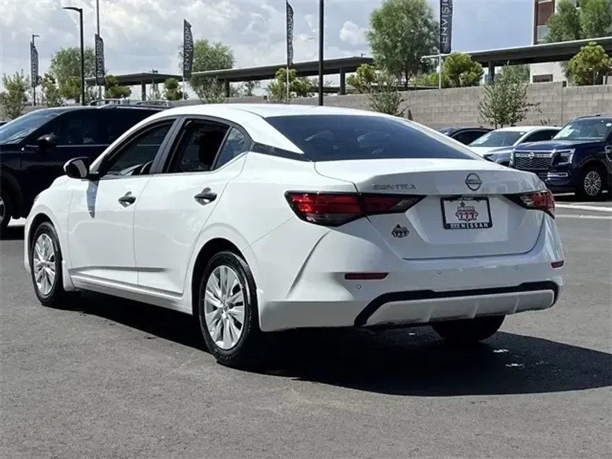 2025 Nissan Sentra S photo 1