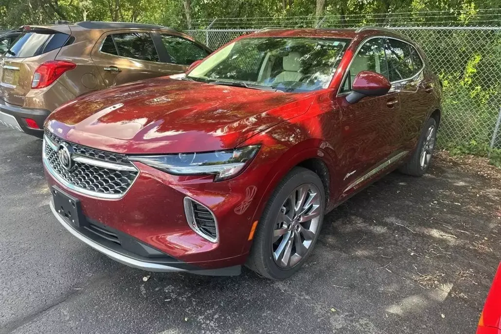 2023 Buick Envision Avenir photo 1
