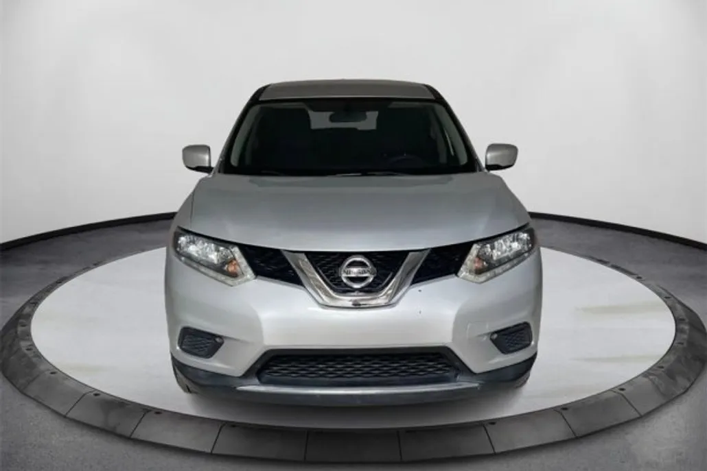 2016 Nissan Rogue photo 1