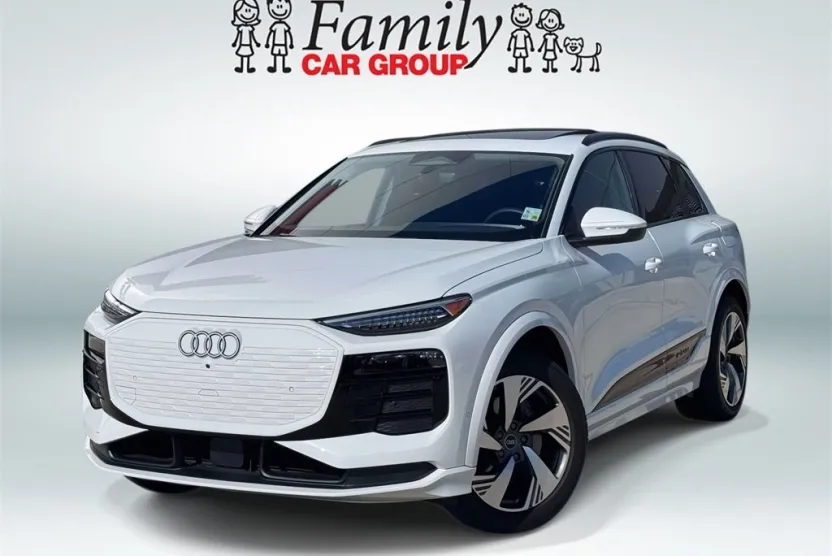 2025 Audi Q6 E-tron Premium Plus photo 1
