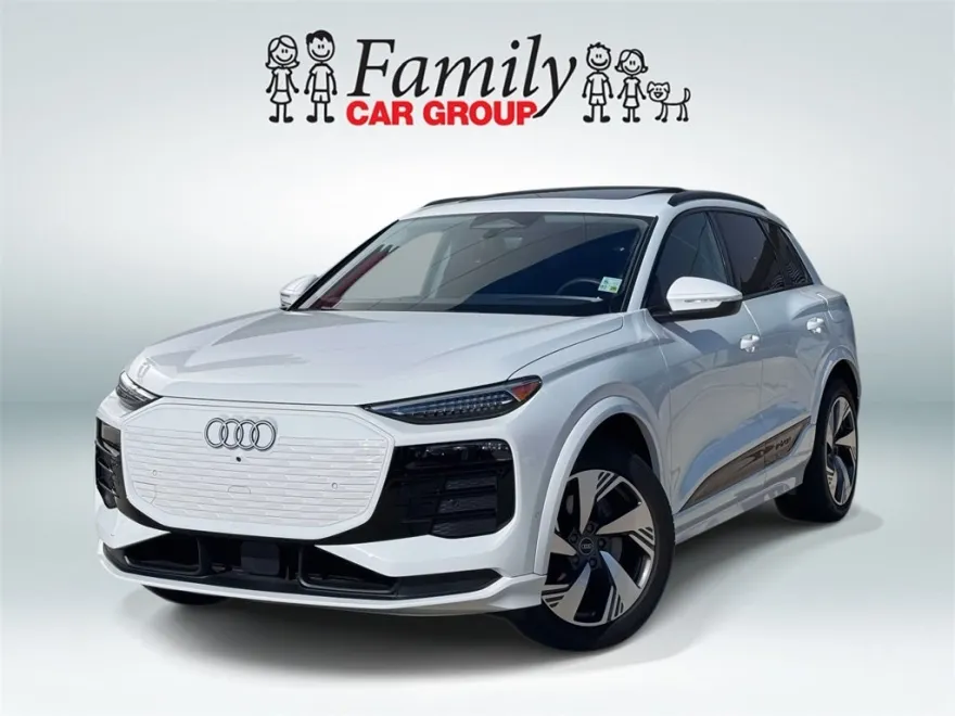 2025 Audi Q6 E-tron Premium Plus photo 1