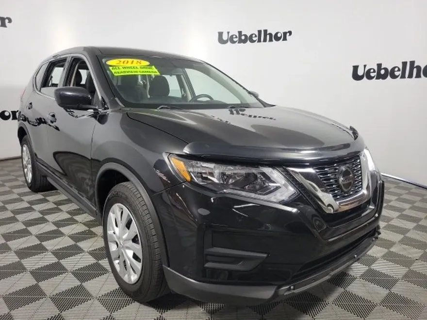 2018 Nissan Rogue S photo 1