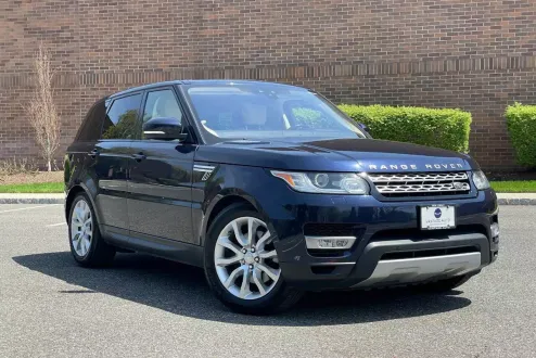 2017 Land Rover Range Rover Sport HSE photo 2