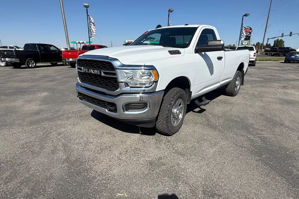 2021 Ram 3500 Tradesman photo 1