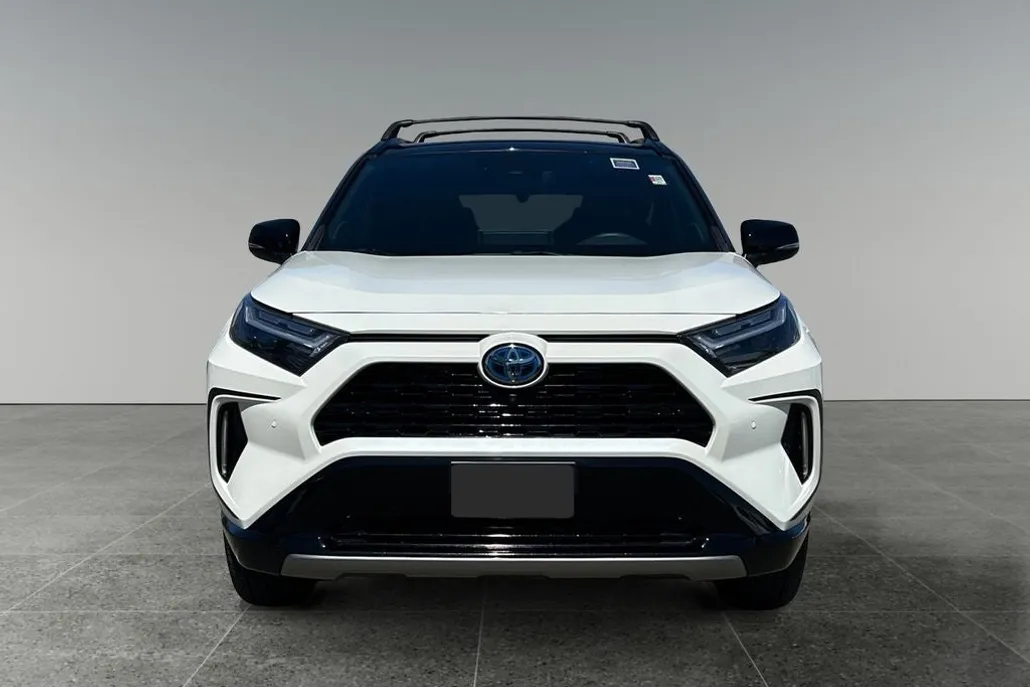 2022 Toyota RAV4 Hybrid XSE photo 1