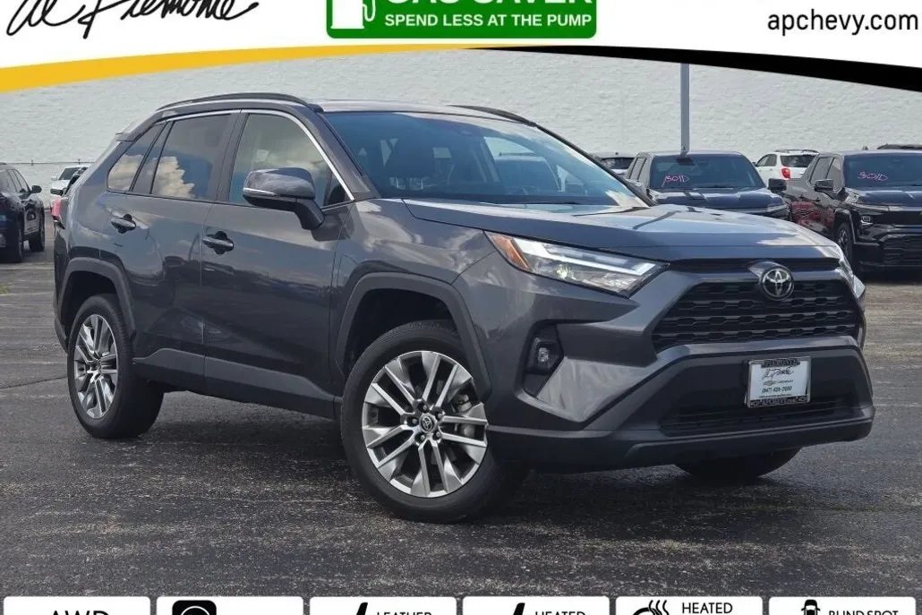 2023 Toyota RAV4 XLE Premium photo 1