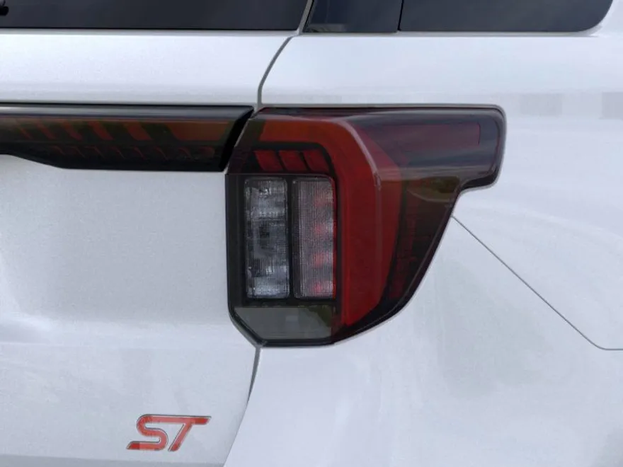 2025 Ford Explorer ST photo 1