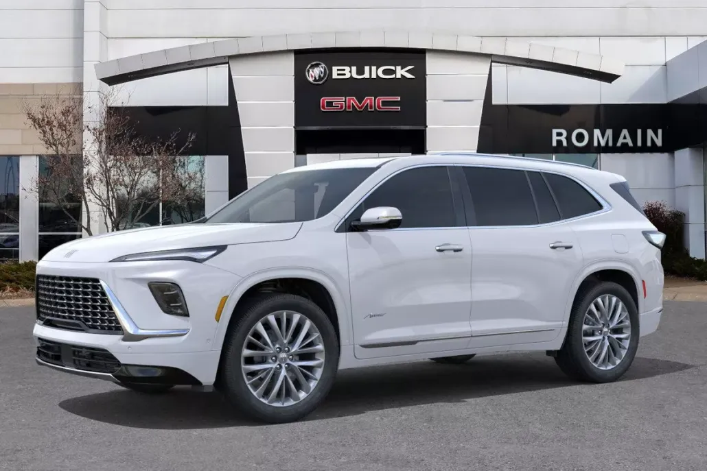 2026 Buick Enclave Avenir photo 1
