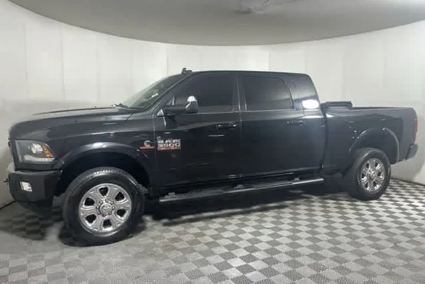 2018 Ram 3500 Laramie photo 1