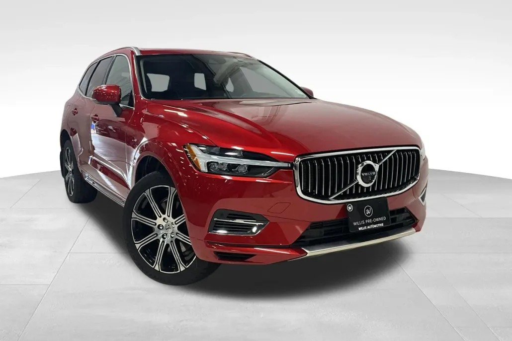 2021 Volvo XC60 Recharge Hybrid T8 Inscription photo 1