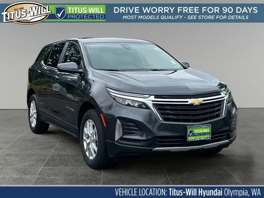 2023 Chevrolet Equinox LT photo 1