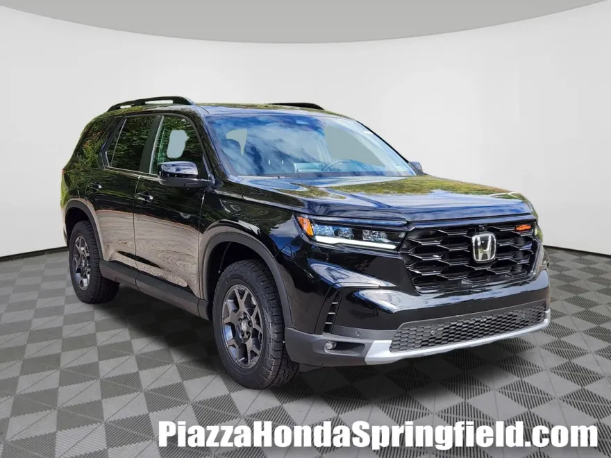 2025 Honda Pilot TrailSport photo 1