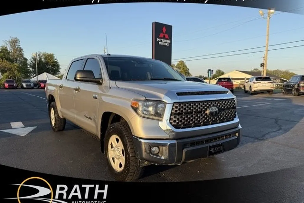 2018 Toyota Tundra SR5 photo 1