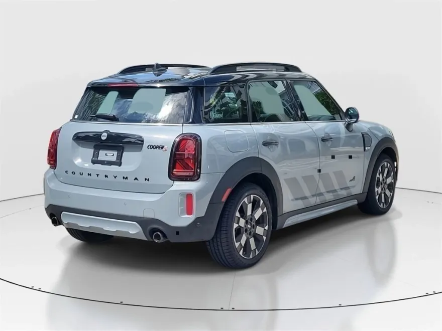 2024 Mini Countryman S ALL4 photo 3