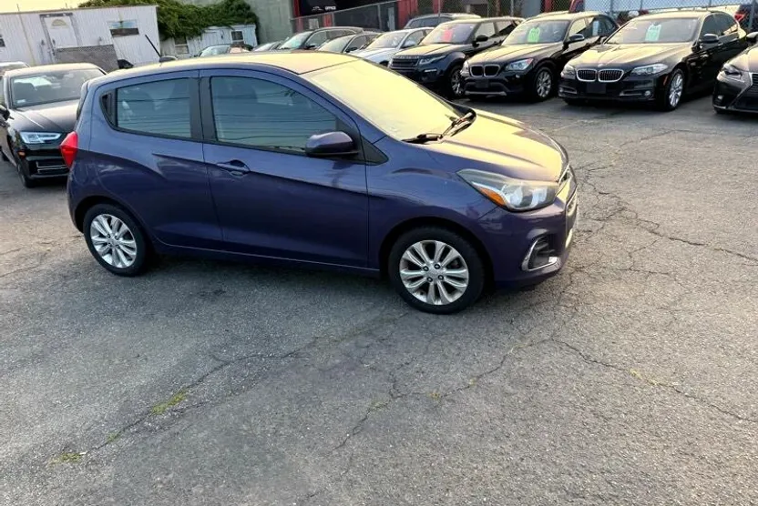 2016 Chevrolet Spark 1LT photo 1