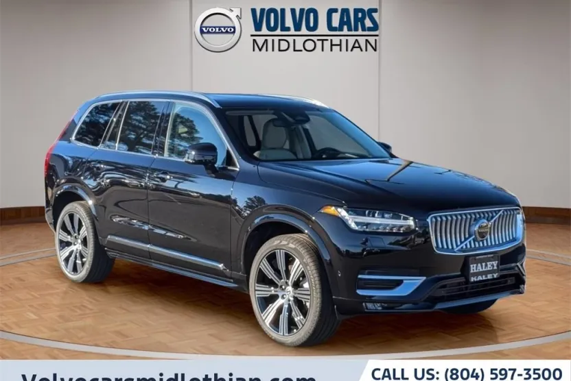 2025 Volvo XC90 photo 1