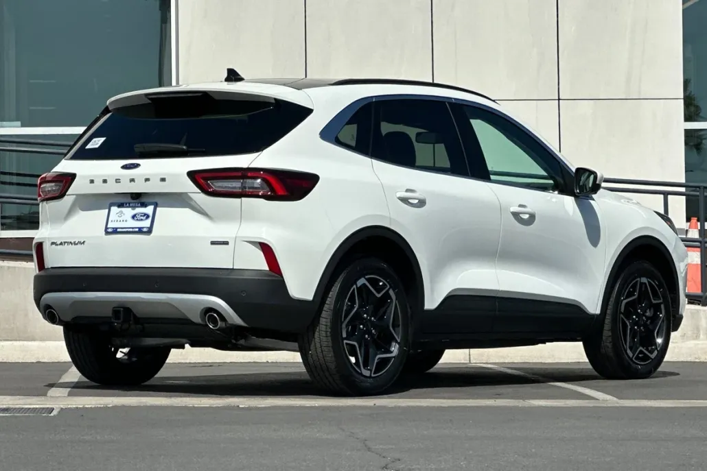 2025 Ford Escape Platinum photo 1