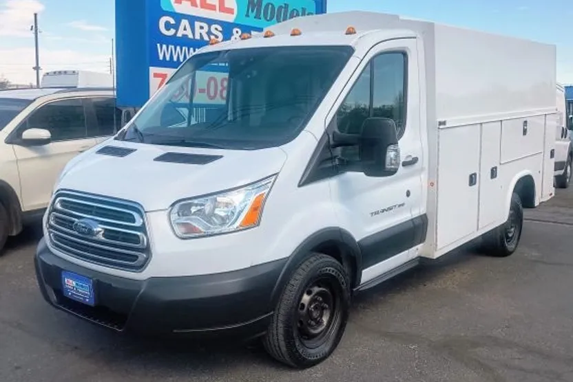 2019 Ford Transit Cutaway Van photo 1
