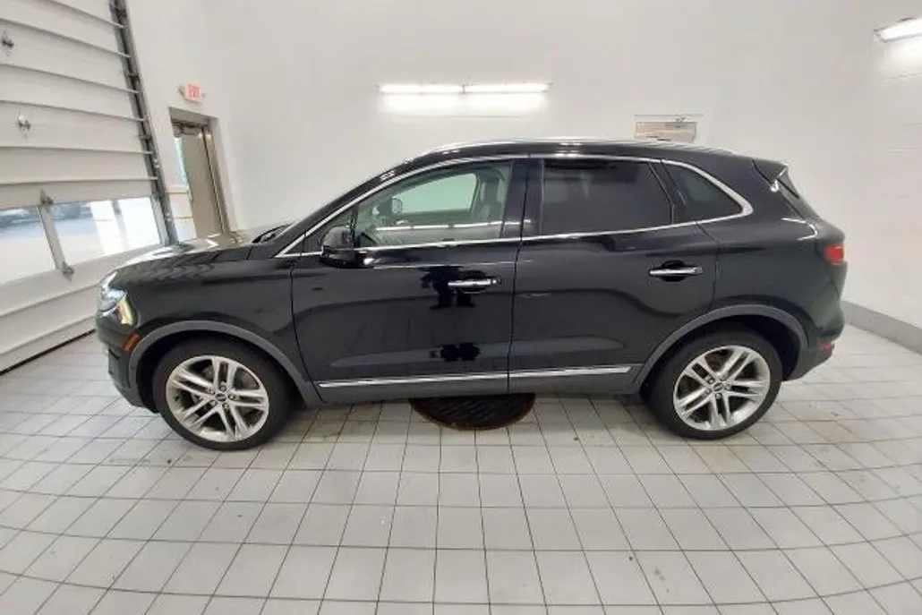 2019 Lincoln MKC Reserve photo 1