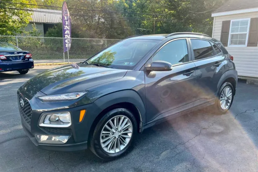 2019 Hyundai Kona SEL photo 1