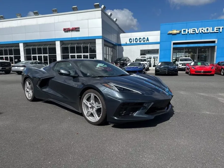 2021 Chevrolet Corvette Stingray 2LT photo 1