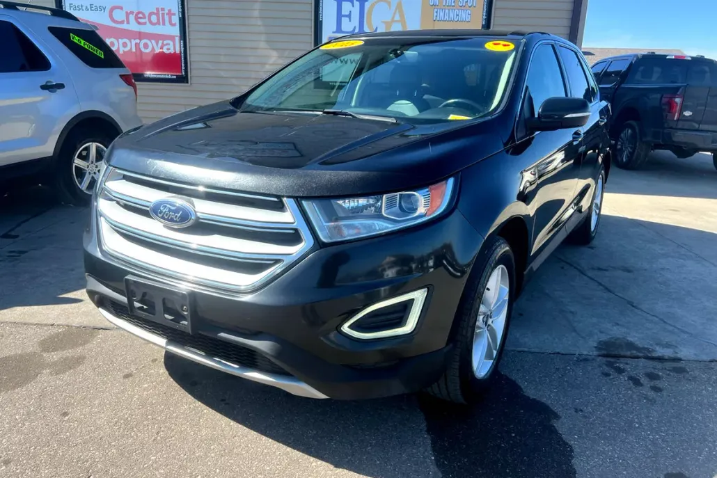 2015 Ford Edge SEL photo 1