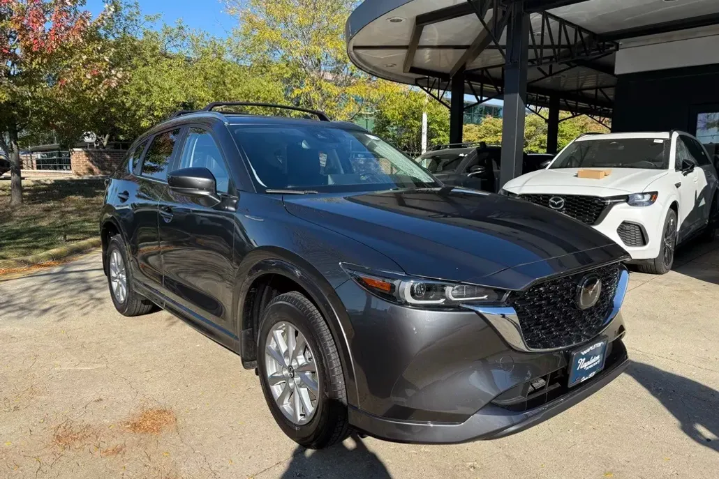 2025 Mazda CX-5 2.5 S Preferred photo 1