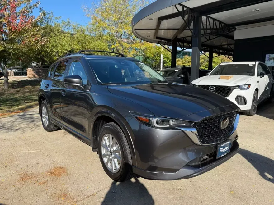 2025 Mazda CX-5 2.5 S Preferred photo 1