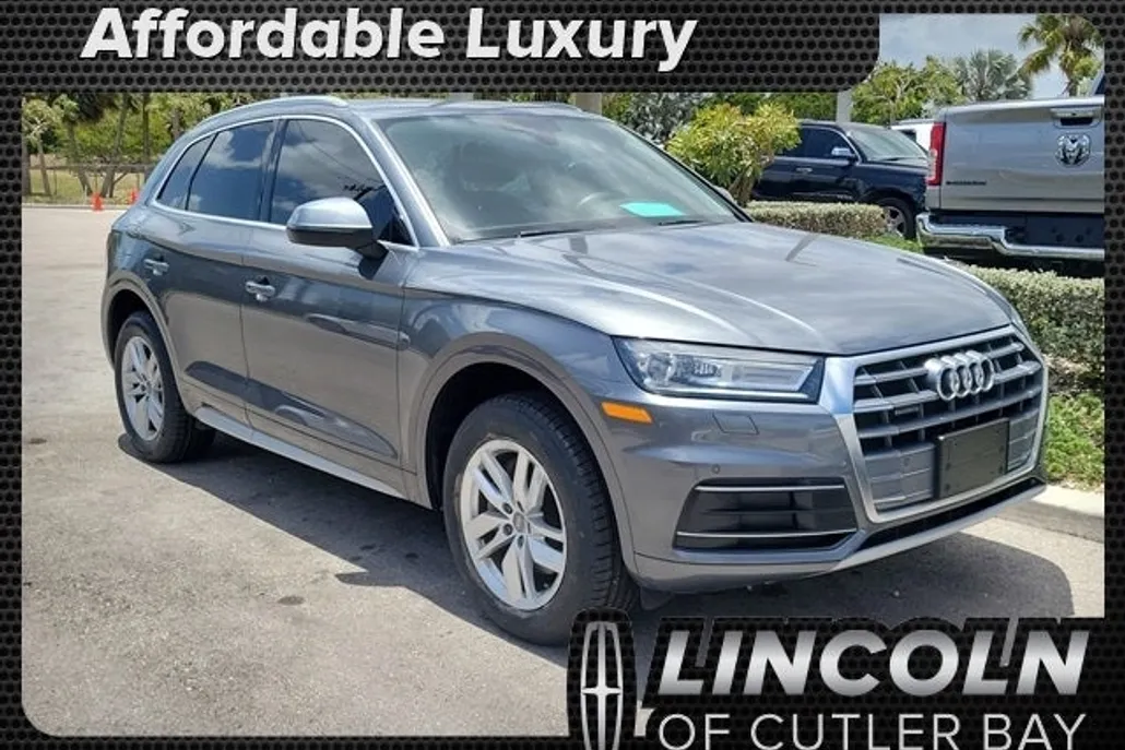 2020 Audi Q5 45 Premium photo 1