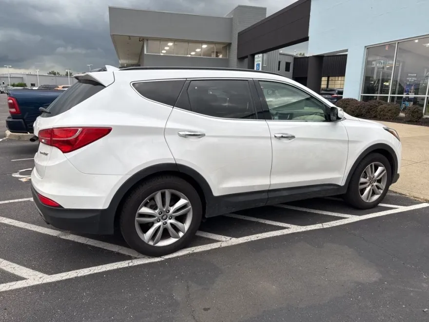 2014 Hyundai Santa Fe Sport GLS photo 1