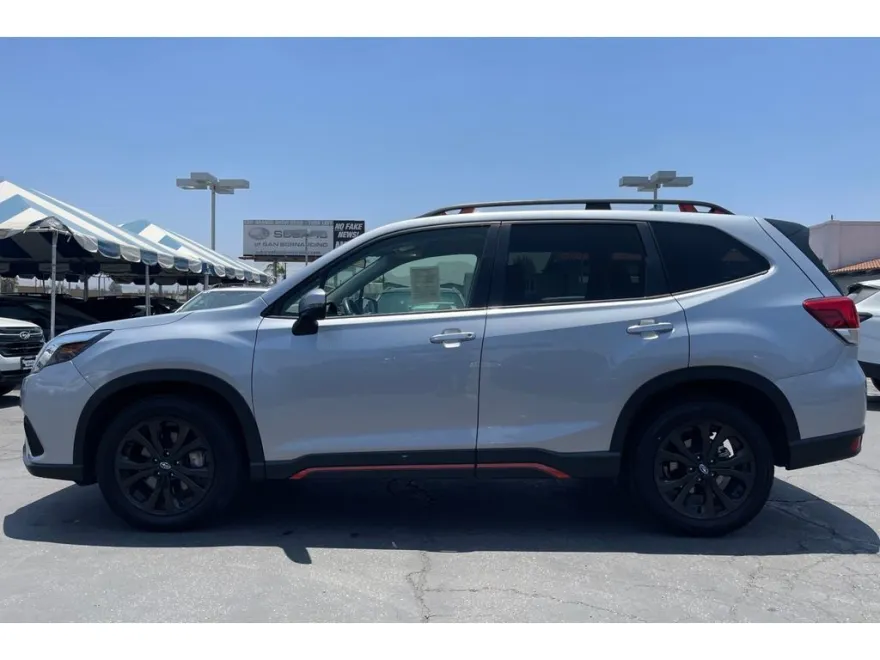 2024 Subaru Forester Sport photo 1