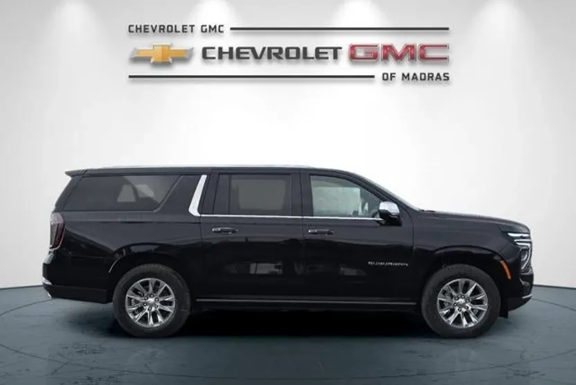2026 Chevrolet Suburban Premier photo 1