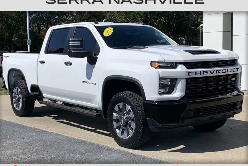 2023 Chevrolet Silverado 2500HD Custom photo 1