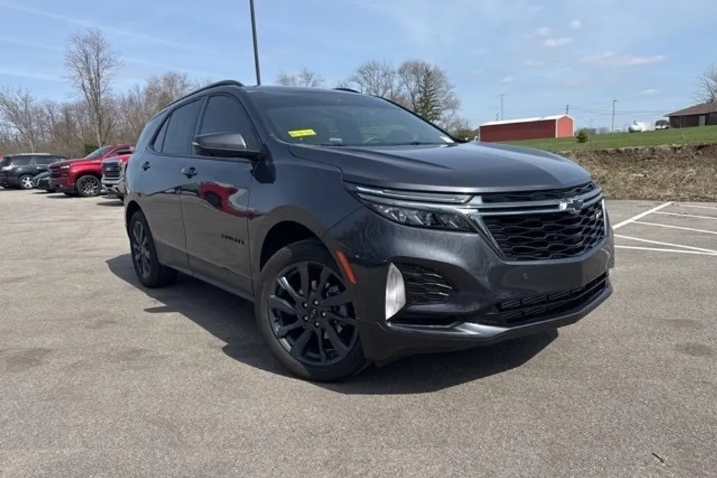 2022 Chevrolet Equinox RS photo 1