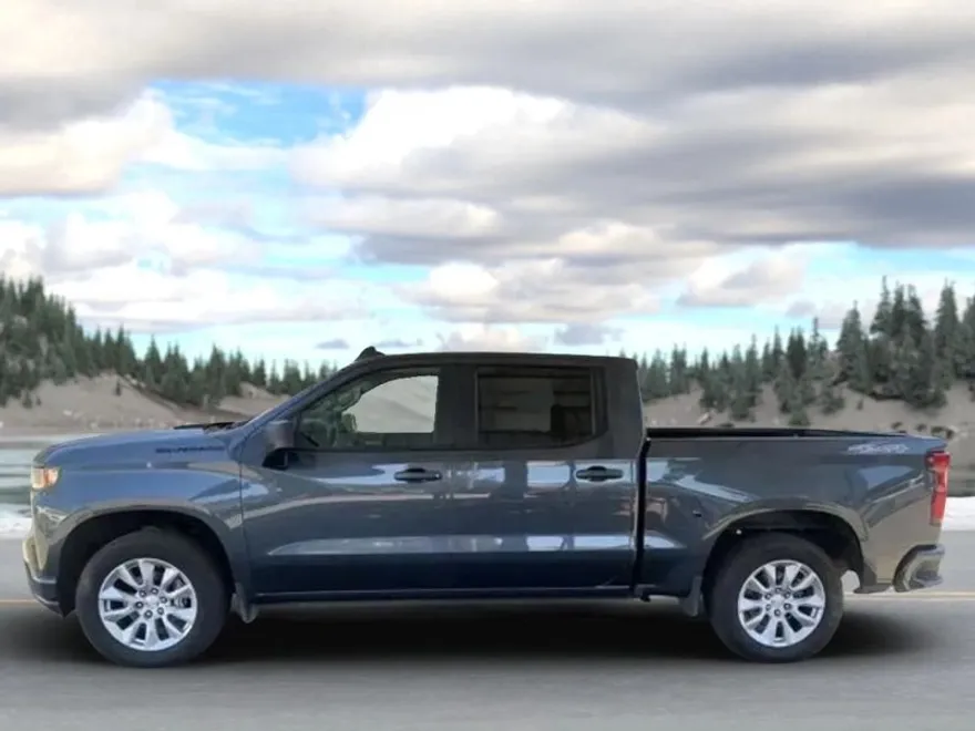2021 Chevrolet Silverado 1500 Custom photo 1