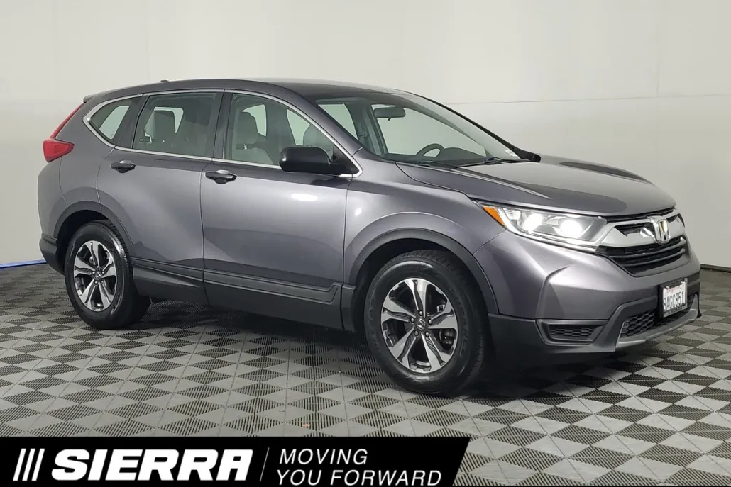 2017 Honda CR-V LX photo 1