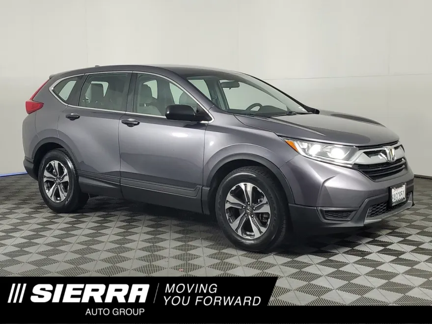 2017 Honda CR-V LX photo 1