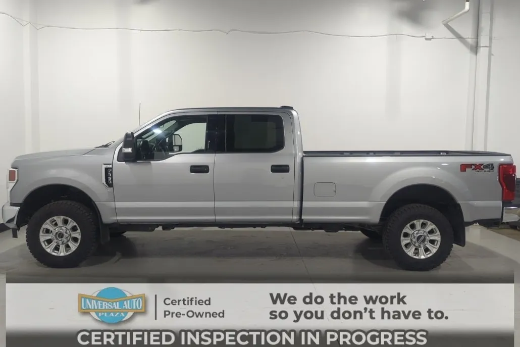 2022 Ford F-350 XLT photo 1