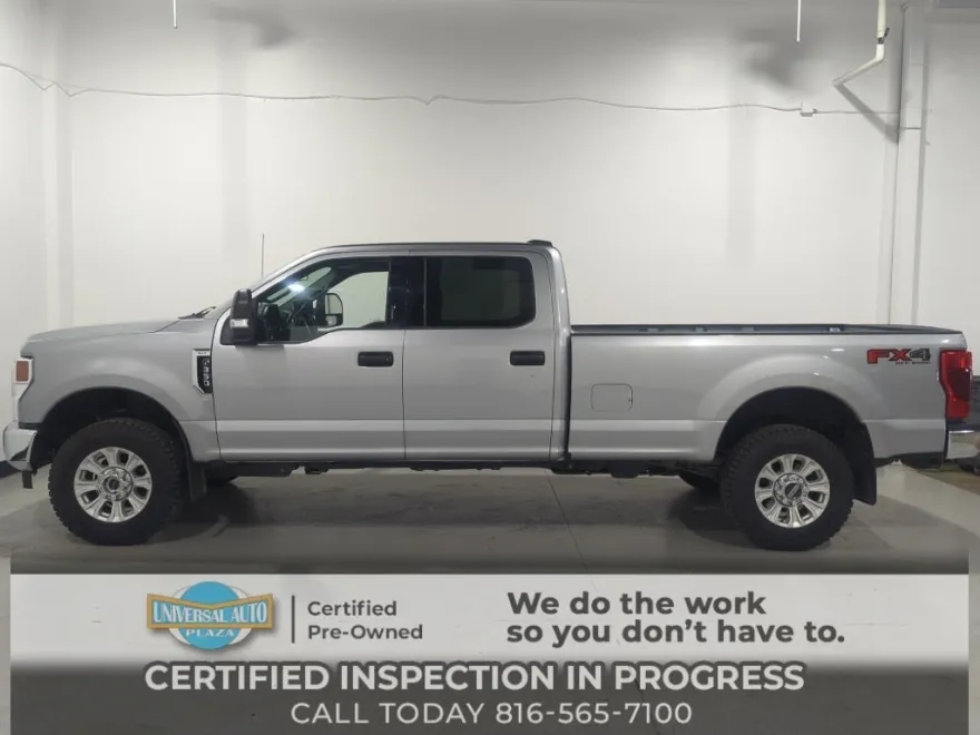 2022 Ford F-350 XLT photo 1